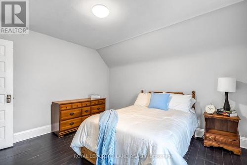 75 Chester Street, St. Thomas, ON - Indoor Photo Showing Bedroom