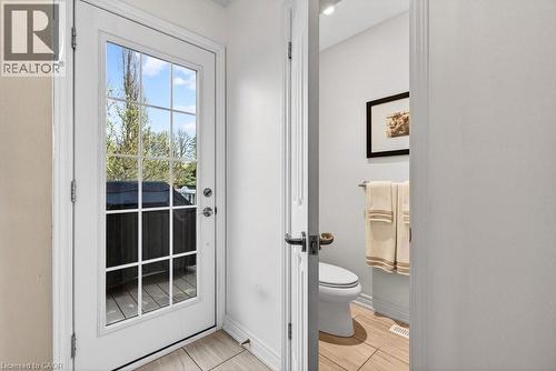 89 Stonegate Drive, Ancaster, ON - Indoor Photo Showing Bathroom