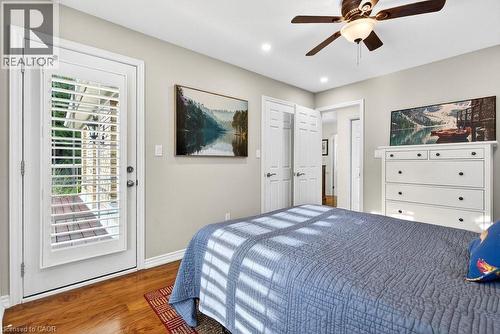 89 Stonegate Drive, Ancaster, ON - Indoor Photo Showing Bedroom