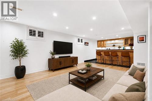 89 Stonegate Drive, Ancaster, ON - Indoor