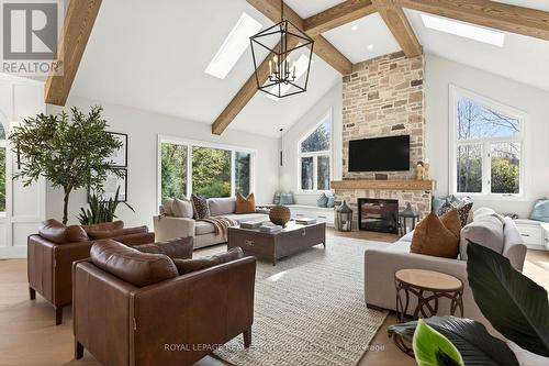 6472 Mcniven Court, Burlington, ON - Indoor Photo Showing Living Room With Fireplace