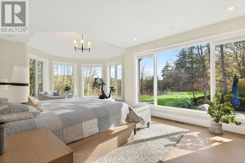 6472 Mcniven Court, Burlington, ON - Indoor Photo Showing Bedroom