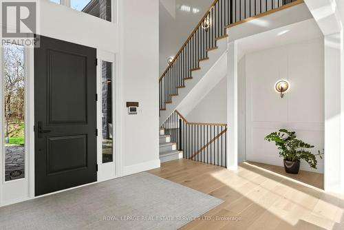 6472 Mcniven Court, Burlington, ON - Indoor Photo Showing Other Room