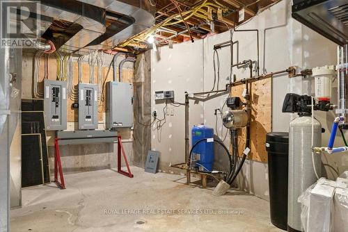 6472 Mcniven Court, Burlington, ON - Indoor Photo Showing Basement