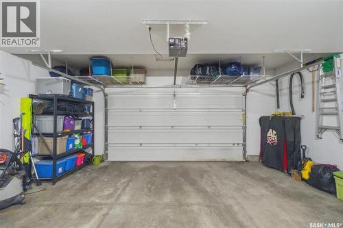 231 Willowgrove Boulevard, Saskatoon, SK - Indoor Photo Showing Garage