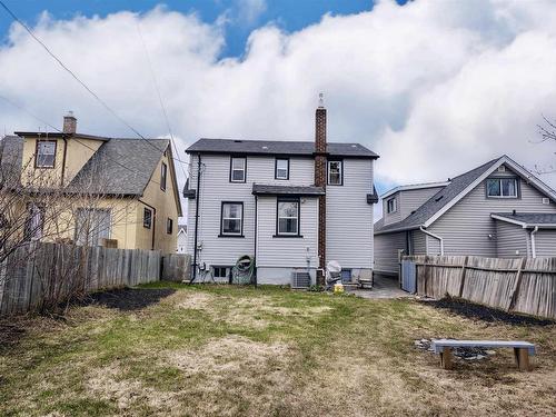 492 Brock Street E, Thunder Bay, ON 