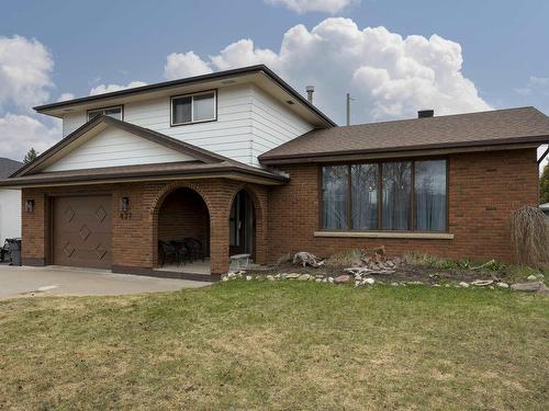 427 Frontenac Bay, Thunder Bay, ON - Outdoor
