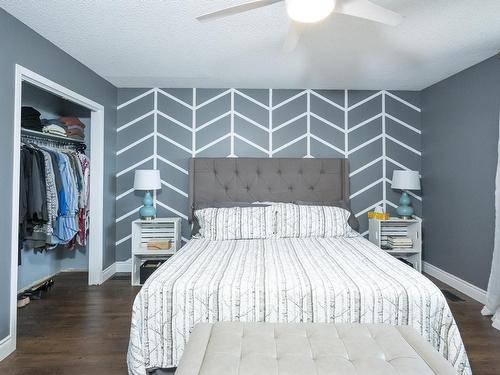 427 Frontenac Bay, Thunder Bay, ON - Indoor Photo Showing Bedroom