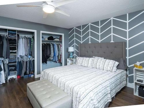 427 Frontenac Bay, Thunder Bay, ON - Indoor Photo Showing Bedroom