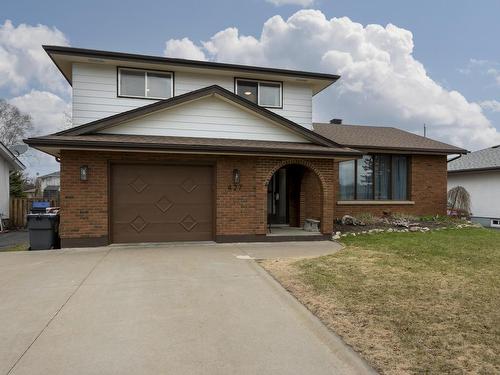 427 Frontenac Bay, Thunder Bay, ON - Outdoor