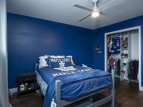 427 Frontenac Bay, Thunder Bay, ON - Indoor Photo Showing Bedroom