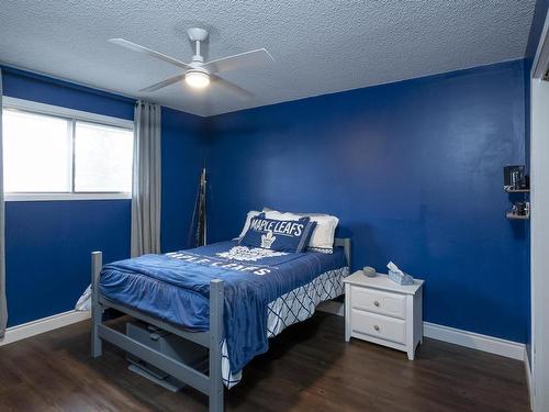 427 Frontenac Bay, Thunder Bay, ON - Indoor Photo Showing Bedroom