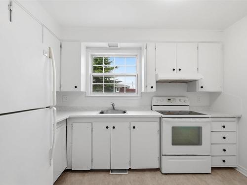 18 Roblea Drive, Dartmouth, NS 