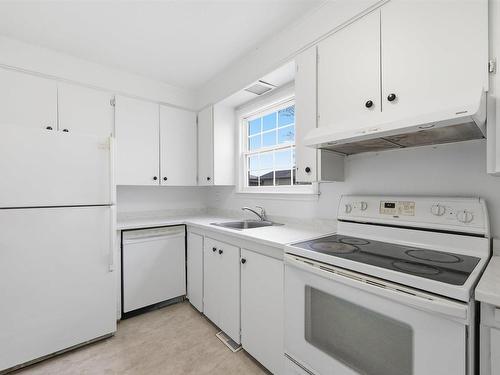 18 Roblea Drive, Dartmouth, NS 