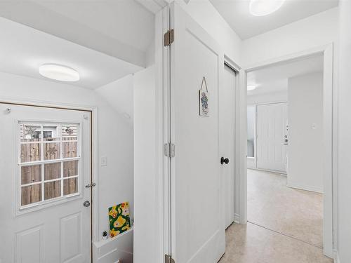 18 Roblea Drive, Dartmouth, NS 