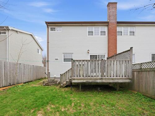 18 Roblea Drive, Dartmouth, NS 
