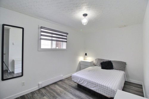Chambre à coucher - 641  - 645 Rue Du Rivage, Val-D'Or, QC - Indoor Photo Showing Bedroom