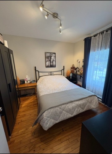 Master Bedroom - 442  - 444 Rue Osborne, Montréal (Verdun/Île-Des-Soeurs), QC - Indoor Photo Showing Bedroom