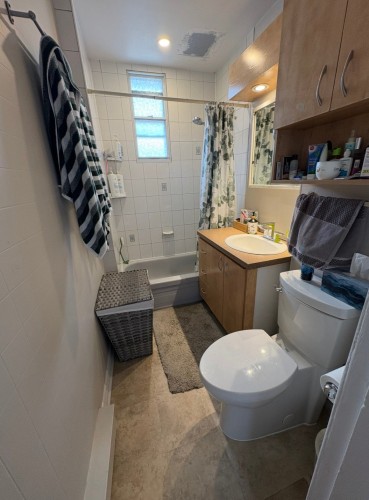 Bathroom - 442  - 444 Rue Osborne, Montréal (Verdun/Île-Des-Soeurs), QC - Indoor Photo Showing Bathroom