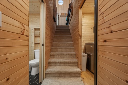 Escalier - 431 Ch. Du Lac-Earl E., Montcalm, QC - Indoor Photo Showing Other Room