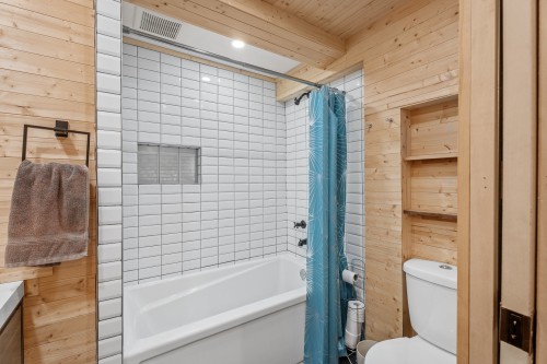 Salle de bains - 431 Ch. Du Lac-Earl E., Montcalm, QC - Indoor Photo Showing Bathroom