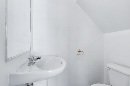 Salle d'eau - 671 Rue De Pompadour, Mascouche, QC - Indoor Photo Showing Bathroom