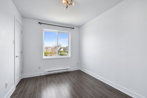 Chambre à coucher - 671 Rue De Pompadour, Mascouche, QC - Indoor Photo Showing Other Room