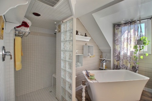 Salle de bains - 71 Rue Fleurie, La Malbaie, QC - Indoor Photo Showing Bathroom
