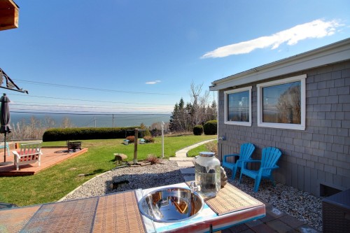 Cour - 71 Rue Fleurie, La Malbaie, QC - Outdoor