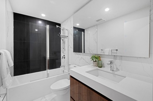 Bathroom - 2206-628 Rue St-Jacques, Montréal (Ville-Marie), QC - Indoor Photo Showing Bathroom