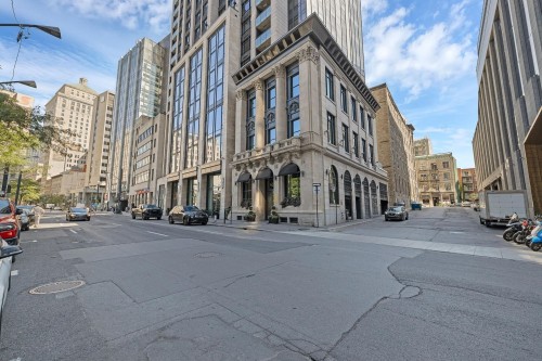 Exterior - 2206-628 Rue St-Jacques, Montréal (Ville-Marie), QC - Outdoor With Facade