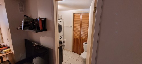 Loft - 6564A 20E Avenue, Montréal (Rosemont/La Petite-Patrie), QC - Indoor Photo Showing Laundry Room