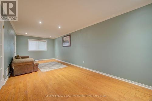 35 Attwood Drive, Cambridge, ON - Indoor Photo Showing Other Room