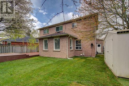 35 Attwood Drive, Cambridge, ON - Outdoor