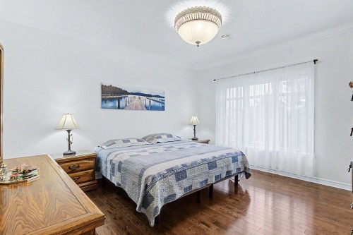 Master Bedroom - 206-3000 Boul. De Boucherville, Saint-Bruno-De-Montarville, QC - Indoor Photo Showing Bedroom
