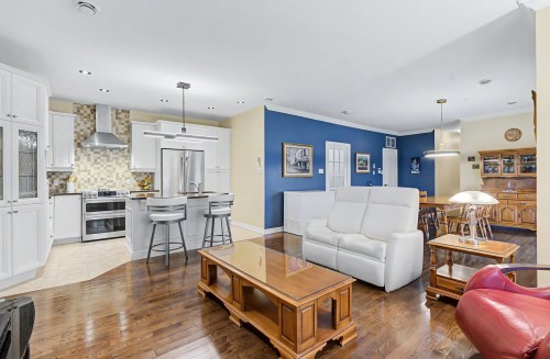 Living Room - 206-3000 Boul. De Boucherville, Saint-Bruno-De-Montarville, QC - Indoor