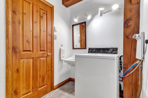 Bathroom - 100 Ch. Daly, Mayo, QC - Indoor Photo Showing Laundry Room