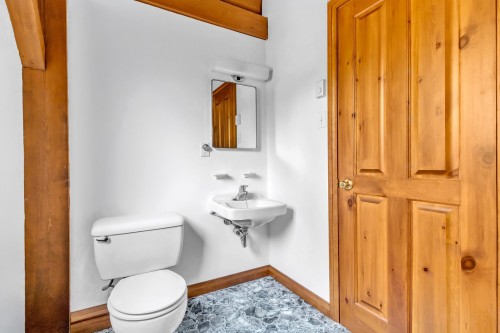 Powder room - 100 Ch. Daly, Mayo, QC - Indoor Photo Showing Bathroom