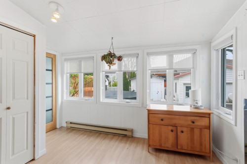 Véranda - 125 Rue Laroche, Salaberry-De-Valleyfield, QC - Indoor