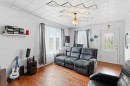 Salon - 125 Rue Laroche, Salaberry-De-Valleyfield, QC  - Indoor Photo Showing Living Room 