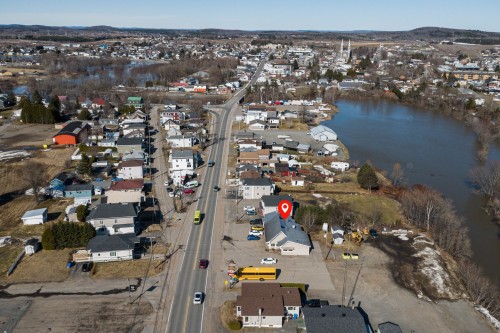 Vue d'ensemble - 390  - 392 Route 153, Saint-Tite, QC 