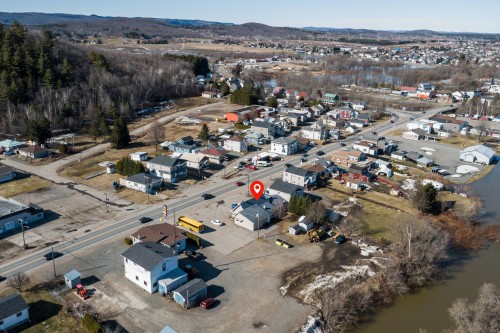Vue d'ensemble - 390  - 392 Route 153, Saint-Tite, QC 