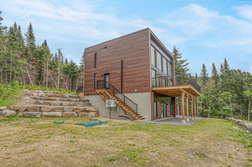 Front of Structure - 255 Ch. Du Mont-Jasper, Saint-Donat, QC - Outdoor