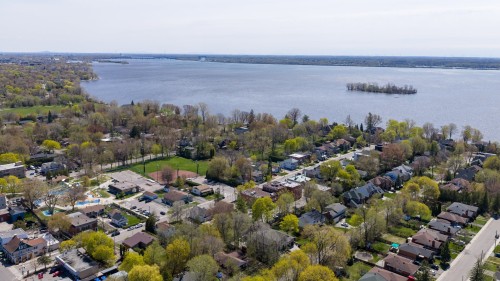 Vue d'ensemble - 138  - 142 Av. George-V, Dorval, QC - Outdoor With Body Of Water With View