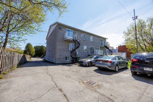 Stationnement - 138  - 142 Av. George-V, Dorval, QC - Outdoor