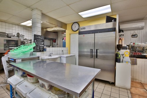 Autre - 7615 Ch. De Chambly, Longueuil (Saint-Hubert), QC - Indoor