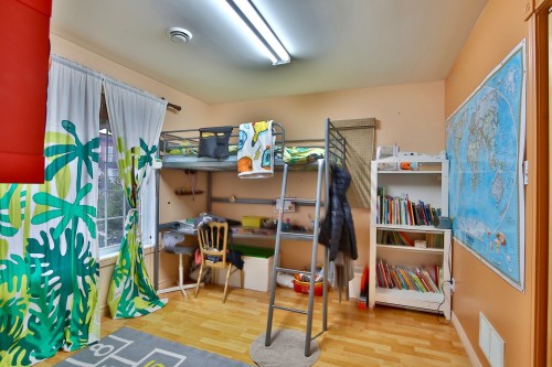 Chambre à coucher - 7617 Ch. De Chambly, Longueuil (Saint-Hubert), QC - Indoor Photo Showing Other Room
