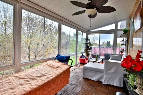 Solarium/Verrière - 7617 Ch. De Chambly, Longueuil (Saint-Hubert), QC - Indoor