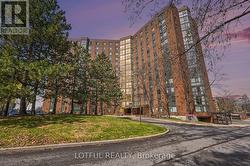 1114 - 2871 RICHMOND ROAD  Ottawa, ON K2B 8M5