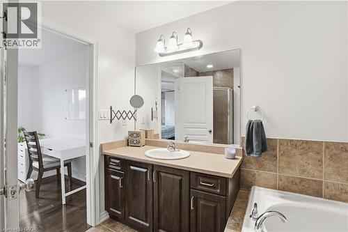 258 Fall Fair Way, Binbrook, ON - Indoor Photo Showing Bathroom